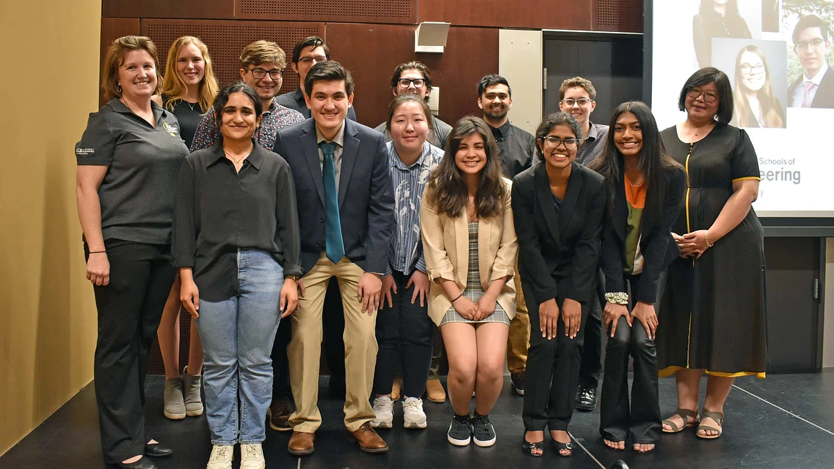 tudents in Arizona State University’s Grand Challenges Scholars Program prepare to address global concerns through competencies that impart an ability to see the big picture, consider all aspects of a problem and create value for society.