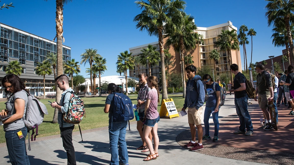 Voters line up outside a polling place at the Palo Verde West residential complex on the Tempe campus. ASU photo
